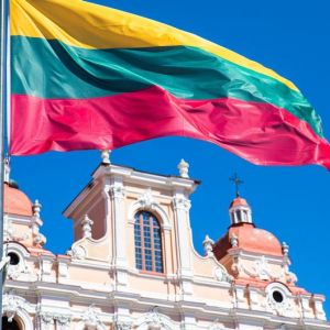 Україна передала Литві військового РФ, підозрюваного у катуваннях Україна передала Литві військового РФ, підозрюваного у катуваннях