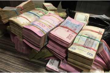 В Чернигове чиновники мэрии присвоили 24 млн гривен на реконструкции объектов В Чернигове чиновники мэрии присвоили 24 млн гривен на реконструкции объектов