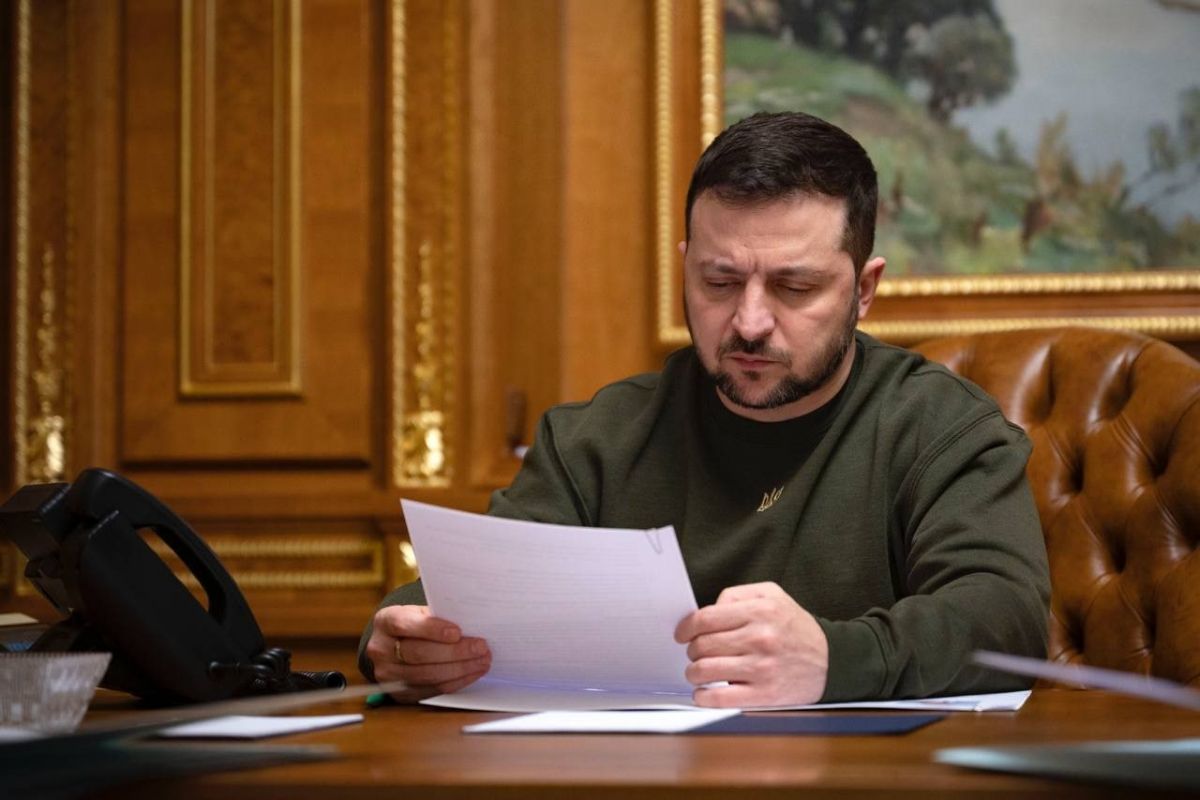 Володимир Зеленський провів телефонну розмову з Головою Африканського Союзу, Президентом Сенегалу Макі Салем Володимир Зеленський провів телефонну розмову з Головою Африканського Союзу, Президентом Сенегалу Макі Салем