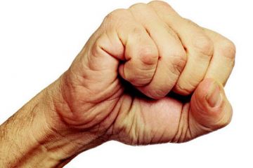 У Чернігові солдата покарали за побиття молодшого сержанта У Чернігові солдата покарали за побиття молодшого сержанта