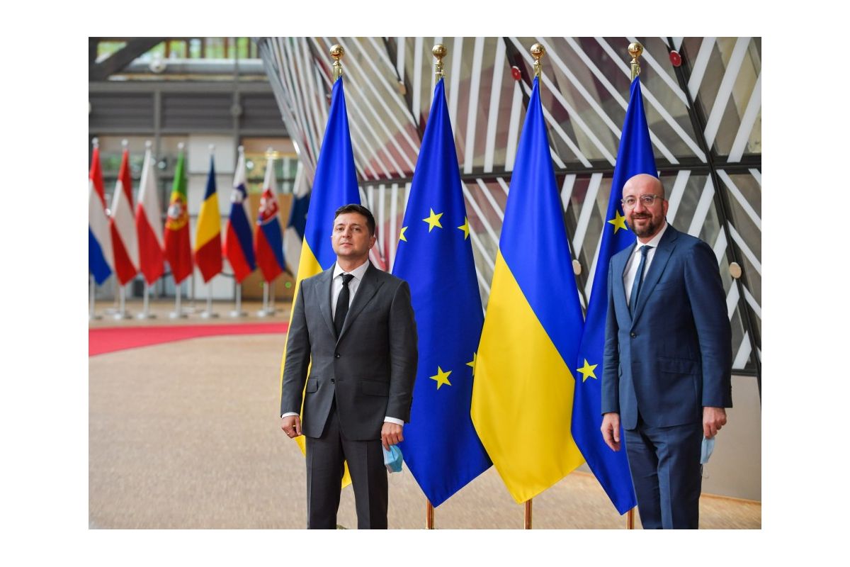 Президент України продемонструє Президентові Євроради, що відбувається на Донбасі! Президент України продемонструє Президентові Євроради, що відбувається на Донбасі!