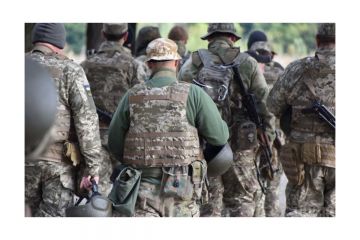 Всім охочим вступити до лав тероборони Києва: опубліковано перелік речей, які взяти в рюкзак Всім охочим вступити до лав тероборони Києва: опубліковано перелік речей, які взяти в рюкзак