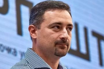 Самый богатый почтальон страны сбежал с Украины!!! Самый богатый почтальон страны сбежал с Украины!!!