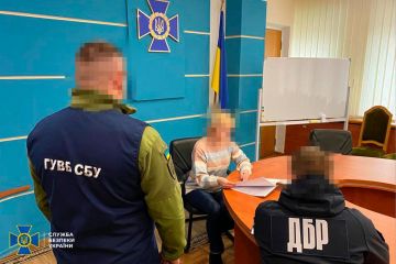 СБУ продовжує очищувати власні лави: викрито ще одну прихильницю «руського міра» СБУ продовжує очищувати власні лави: викрито ще одну прихильницю «руського міра»