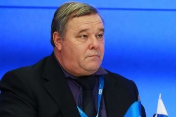 Денис Макеев и Сергей Негляд: Мошенники с большой дороги 	  	 	    			 	  	Денис Макеев и Сергей Негляд: Мошенники с большой дороги