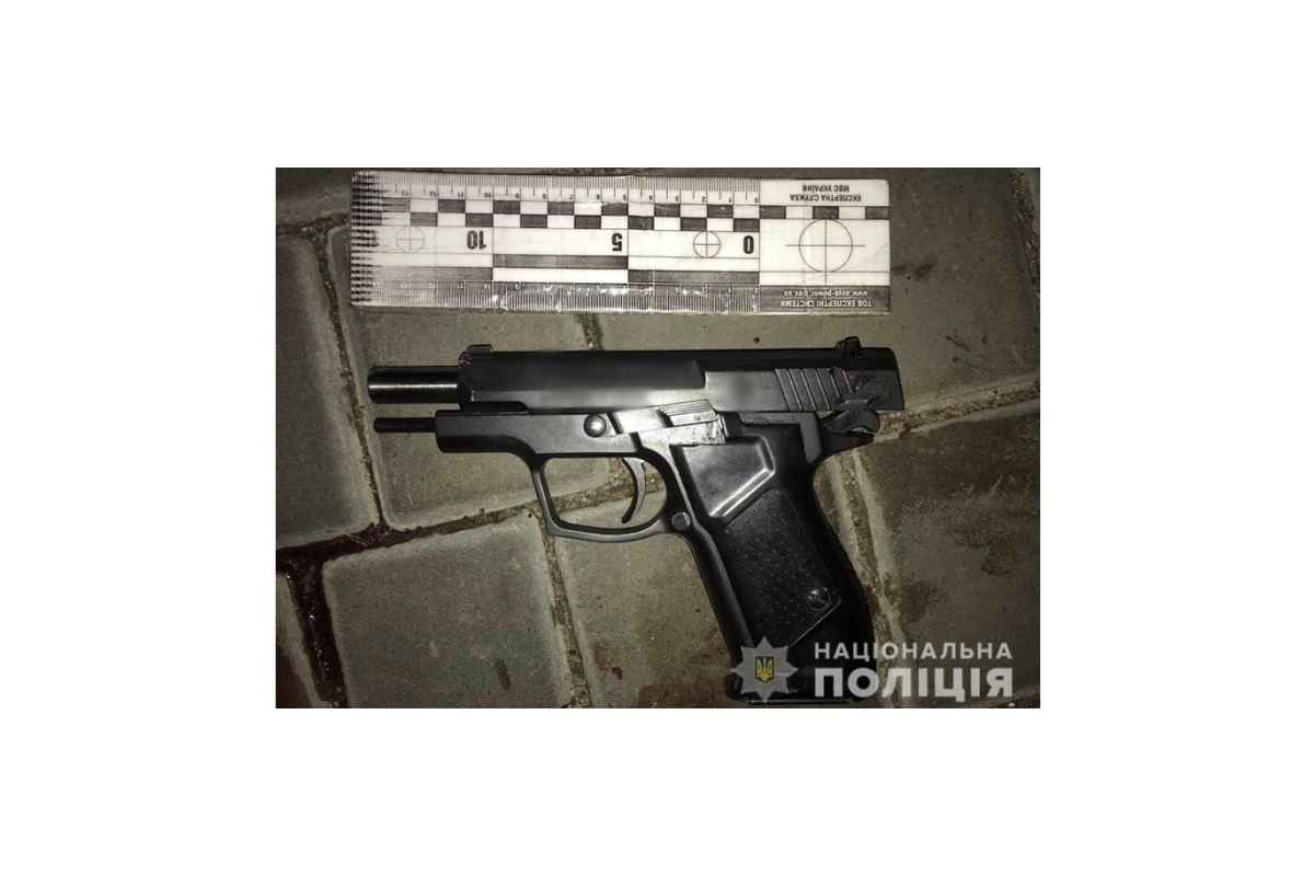 Резонансне вбивство у Каховці, поліція прикриває злочинців – ексклюзив (фото, відео) Резонансне вбивство у Каховці, поліція прикриває злочинців – ексклюзив (фото, відео)