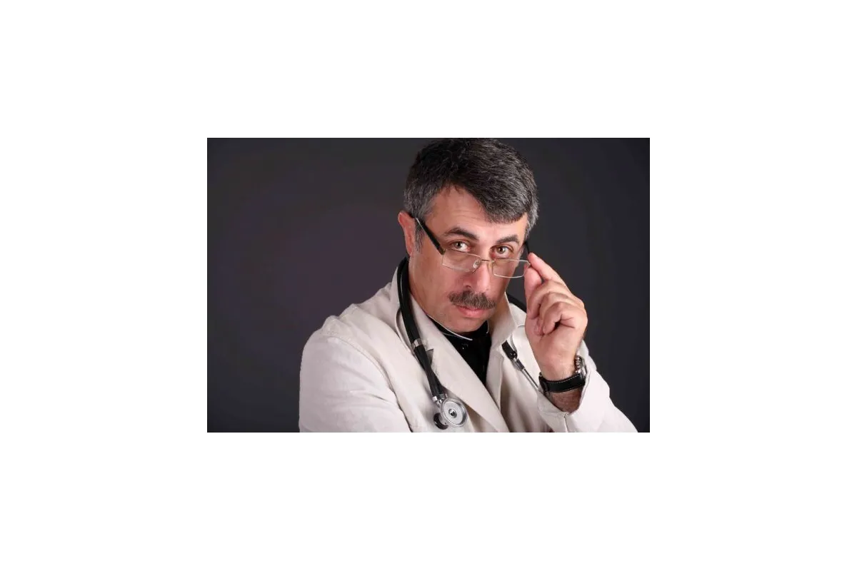 Доктор Комаровський: Як дезінфікувати окуляри після вулиці