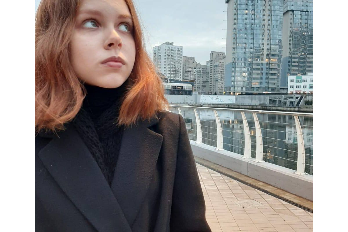 Війна вустами дітей: проникливі вірші школярки Поліни про війну в Україні Війна вустами дітей: проникливі вірші школярки Поліни про війну в Україні