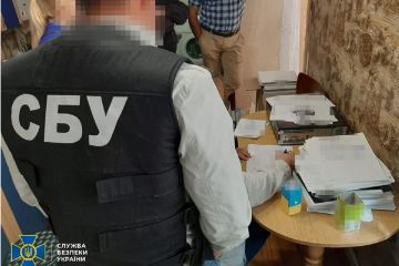 На Чернігівщині СБУ викрила посадовців на розкраданні коштів лісогосподарських підприємств та доведення їх до банкрутства На Чернігівщині СБУ викрила посадовців на розкраданні коштів лісогосподарських підприємств та доведення їх до банкрутства