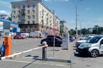 У Дніпрі зменшили вартість паркування У Дніпрі зменшили вартість паркування