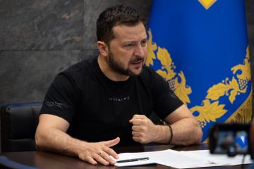 Володимир Зеленський: "Нещодавні подіїї у росії свідчать про слабкість володимира путіна" Володимир Зеленський: "Нещодавні подіїї у росії свідчать про слабкість володимира путіна"