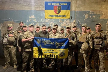 ​Оберігають українців: захисникам неба над Київщиною вручили відзнаки. 