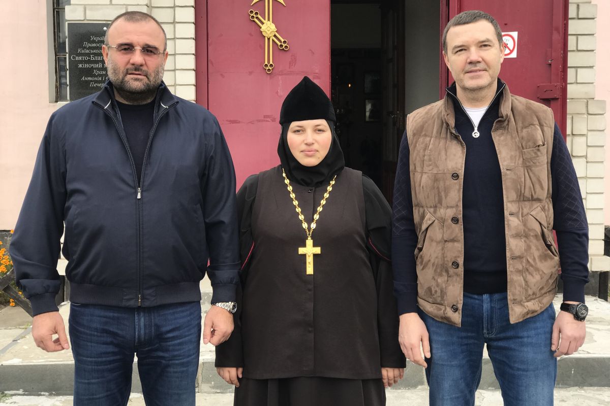Петровський Олександр Володимирович: Проведення ремонтно-реставраційних робіт на території жіночого монастиря Дніпровської Єпархії УПЦ КП Петровський Олександр Володимирович: Проведення ремонтно-реставраційних робіт на території жіночого монастиря Дніпровської Єпархії УПЦ КП