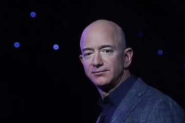 Невдалий рік для головного конкурента Ілона Маска – Джеффа Безоса, адже він вже встиг втратити $66 млрд Невдалий рік для головного конкурента Ілона Маска – Джеффа Безоса, адже він вже встиг втратити $66 млрд