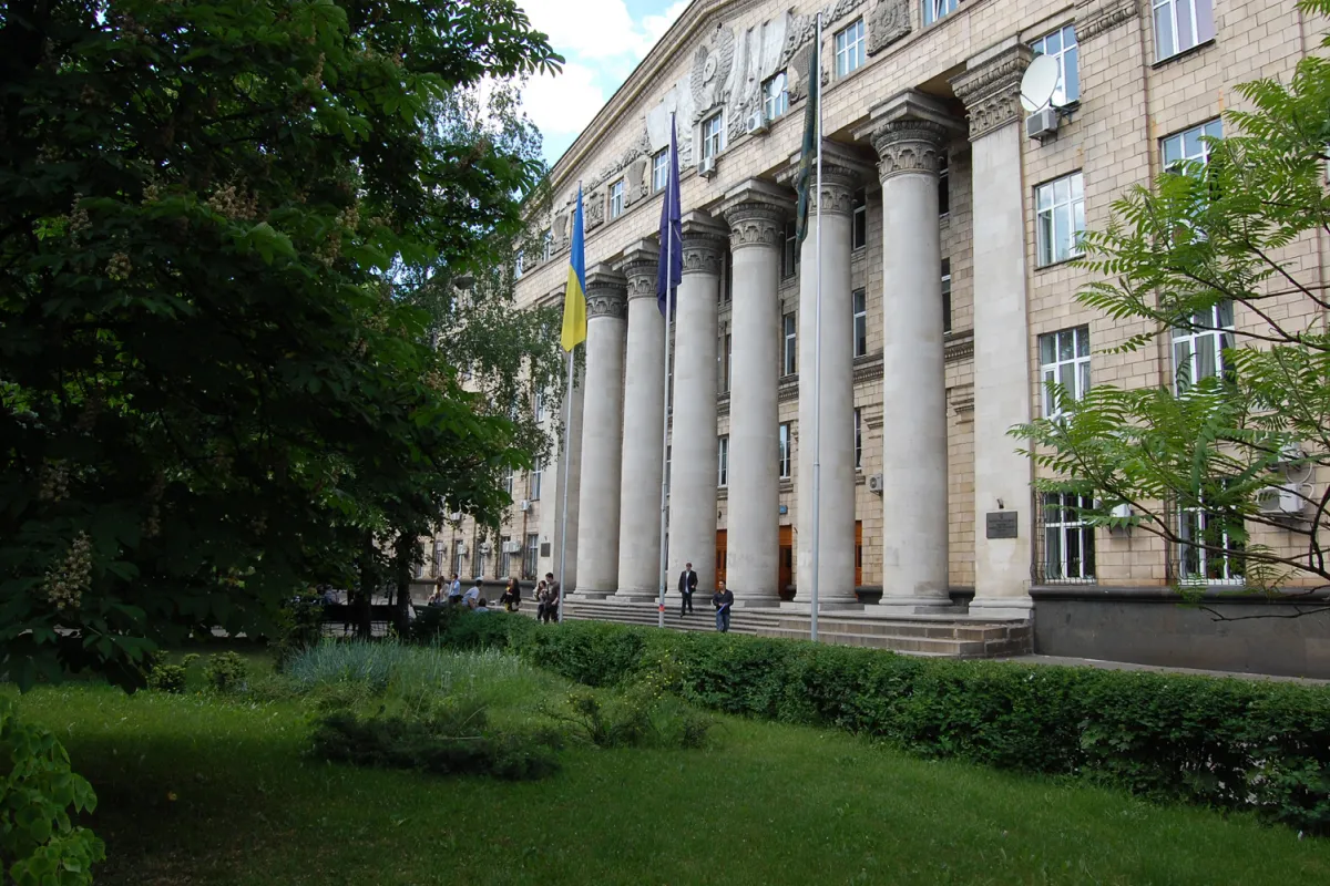 Київський Національний Економічний Університет запрошує абітурієнтів на День відкритих дверей 