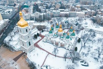 Пересування Хрещатиком не буде обмеженим у святкові та вихідні дні Пересування Хрещатиком не буде обмеженим у святкові та вихідні дні