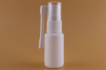 Дитина отруїлася спреєм для лікування горла Дитина отруїлася спреєм для лікування горла