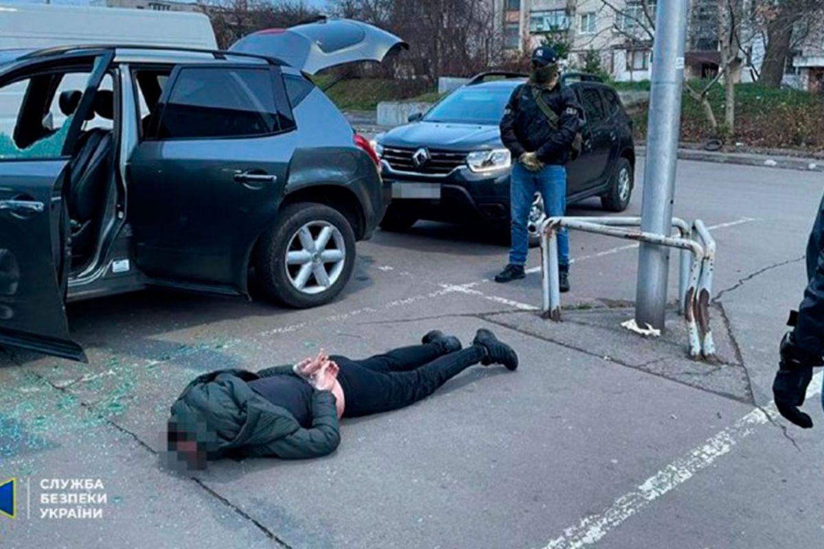 Одеські поліцейські затримали зловмисників, що обкрадали термінали Одеські поліцейські затримали зловмисників, що обкрадали термінали