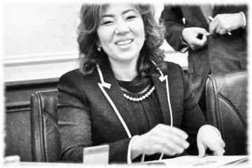 Биография: Мадина Абылкасымова Биография: Мадина Абылкасымова