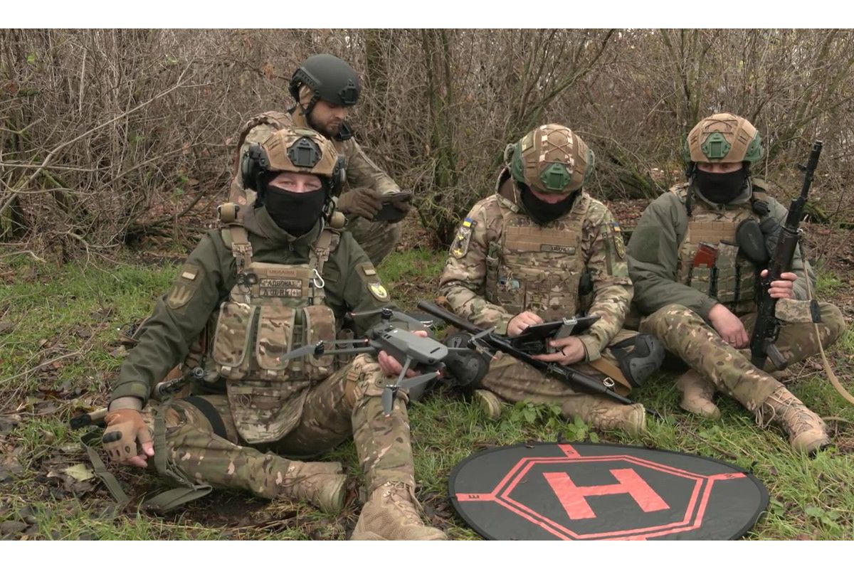 115 окрема механізована бригада ЗСУ : артилерія жорстоко б’є тільки в ціль, їх оператори дронів бачать кожного, розвідка ніби відчуває окупантів за кілометри 115 окрема механізована бригада ЗСУ : артилерія жорстоко б’є тільки в ціль, їх оператори дронів бачать кожного, розвідка ніби відчуває окупантів за кілометри