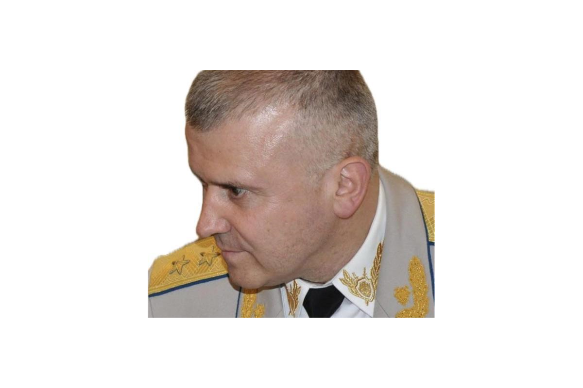 Микола ГОЛОМША. 10 тез. Із українського фронтового щоденника Микола ГОЛОМША. 10 тез. Із українського фронтового щоденника