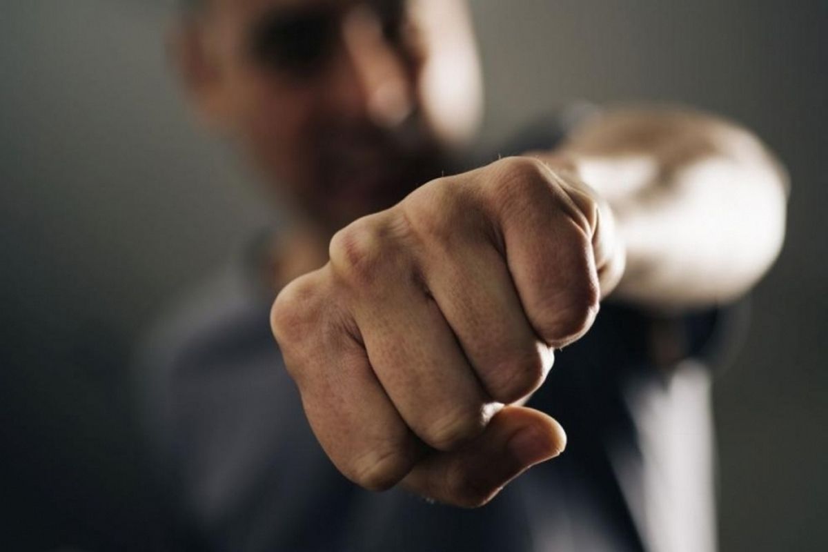 Побиття неповнолітньої – у Маріуполі судитимуть іноземця Побиття неповнолітньої – у Маріуполі судитимуть іноземця