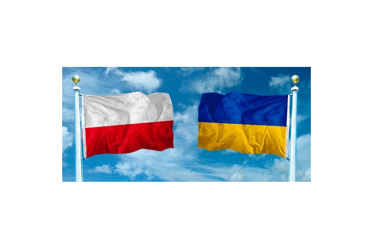 Громадяни ЄС: Із країн Євросоюзу Польща найбільше допомогла Громадяни ЄС: Із країн Євросоюзу Польща найбільше допомогла