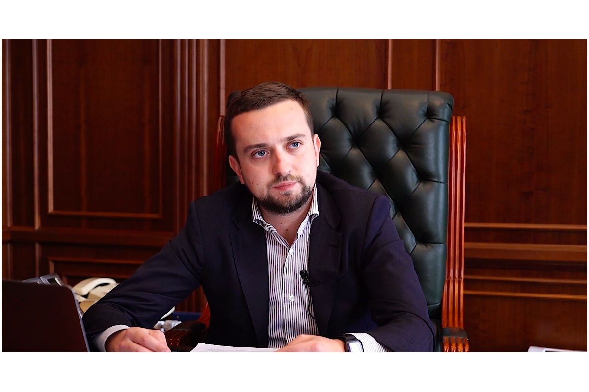 Заступник Глави ОП Кирило Тимошенко добряче «нагрів руки» на бюджеті України. Чому він і досі за це не відповів… Заступник Глави ОП Кирило Тимошенко добряче «нагрів руки» на бюджеті України. Чому він і досі за це не відповів…