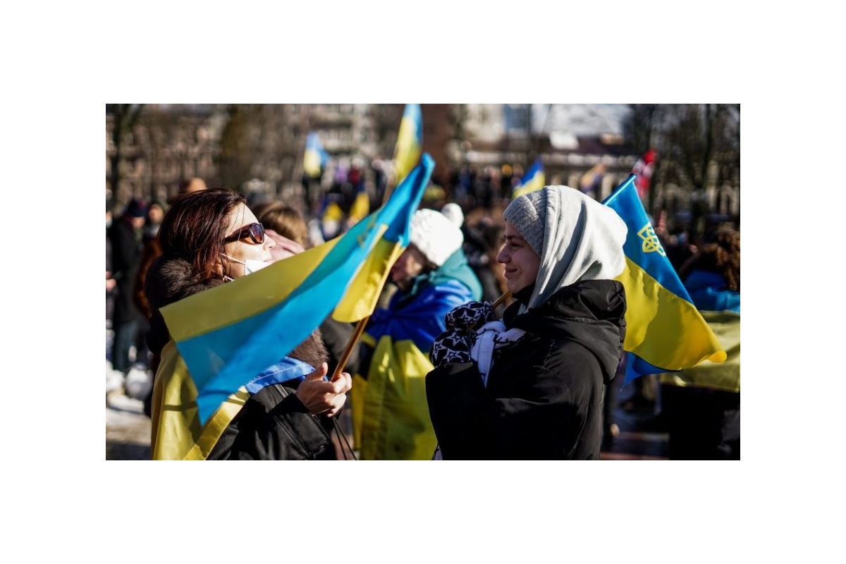 Ми – українці – мужні й чесні люди! Ми – українці – мужні й чесні люди!