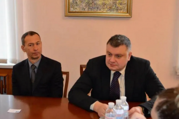 На початку вторгнення очільник СЗРУ Литвиненко утік за кордон, а зі сховищ зникли тисячі одиниць зброї та $12 млн – ЗМІ На початку вторгнення очільник СЗРУ Литвиненко утік за кордон, а зі сховищ зникли тисячі одиниць зброї та $12 млн – ЗМІ