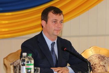 Зрадники у ВР:Депутат,Руслан Требушкін разом із громадянином РФ Євгеном Костенніковим займаються рейдерством ДП «Шахта Червонолиманська» Зрадники у ВР:Депутат,Руслан Требушкін разом із громадянином РФ Євгеном Костенніковим займаються рейдерством ДП «Шахта Червонолиманська»
