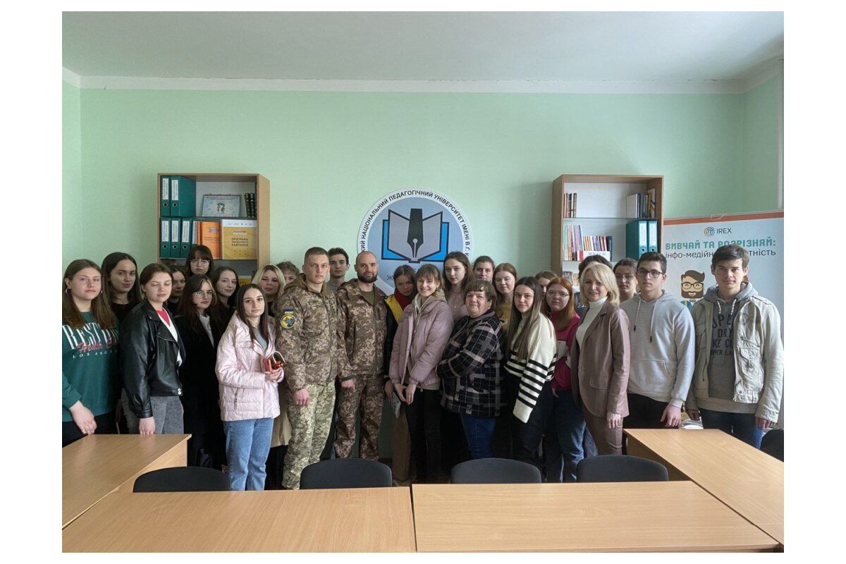 Майстер-клас для здобувачів освіти спеціальності 061 Журналістика від пресофіцерів 18 окремої бригади армійської авіації Майстер-клас для здобувачів освіти спеціальності 061 Журналістика від пресофіцерів 18 окремої бригади армійської авіації