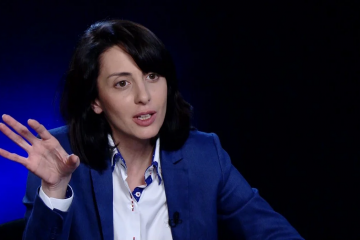 «Изменение системы начинается с первых лиц!»: Деканоидзе заявила, что Аваков должен уйти  «Изменение системы начинается с первых лиц!»: Деканоидзе заявила, что Аваков должен уйти