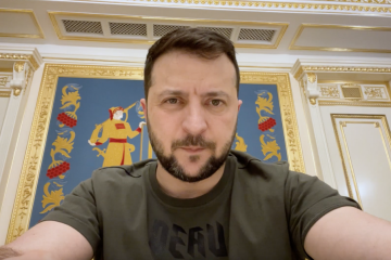 Ми вже почали працювати над новими санкційними пакетами проти Росії, вона заплатить повну ціну за знищення життя сусідів – звернення Президента України Ми вже почали працювати над новими санкційними пакетами проти Росії, вона заплатить повну ціну за знищення життя сусідів – звернення Президента України