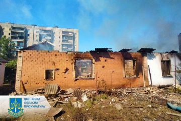 Агресор руйнує Донеччину та вбиває мирних мешканців – під прицілом Авдіївка та Бахмут Агресор руйнує Донеччину та вбиває мирних мешканців – під прицілом Авдіївка та Бахмут