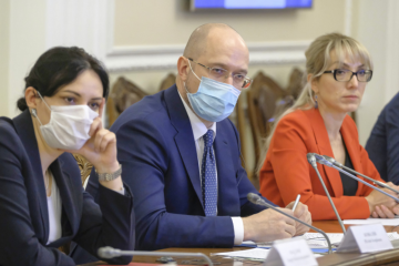 Якщо Зеленський не звільнить Буславець та не вижене Шмигаля, від української енергетики не залишиться нічого Якщо Зеленський не звільнить Буславець та не вижене Шмигаля, від української енергетики не залишиться нічого