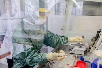 В Україні майже тисяча нових випадків COVID-19 за добу В Україні майже тисяча нових випадків COVID-19 за добу