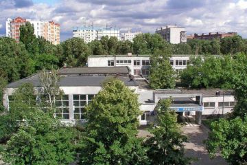 В одній зі шкіл Дніпра батьки запідозрили спалах інфекції В одній зі шкіл Дніпра батьки запідозрили спалах інфекції