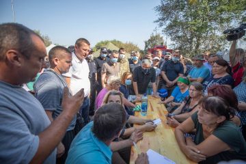 Арсен Аваков: До ліквідації пожеж в Харківській та Луганській областях залучена пожежна авіація МВС Арсен Аваков: До ліквідації пожеж в Харківській та Луганській областях залучена пожежна авіація МВС