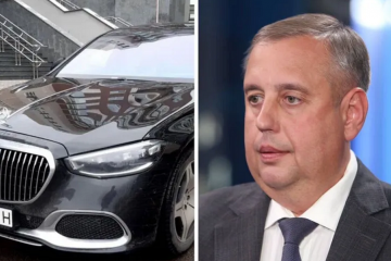 Скандальный нардеп Исаенко из ОПЗЖ приезжает на сессии Рады на новом “Майбахе” Скандальный нардеп Исаенко из ОПЗЖ приезжает на сессии Рады на новом “Майбахе”