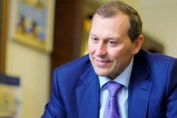 Березин Андрей Валерьевич закатал компанию Евроинвест в оффшоры из-за обысков и сбежал Березин Андрей Валерьевич закатал компанию Евроинвест в оффшоры из-за обысков и сбежал