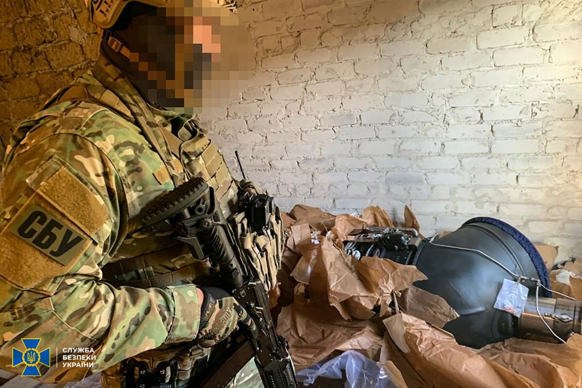 Дніпропетровська облпрокуратура викрила розкрадання авіаційних комплектуючих зі стратегічного підприємства Дніпропетровська облпрокуратура викрила розкрадання авіаційних комплектуючих зі стратегічного підприємства
