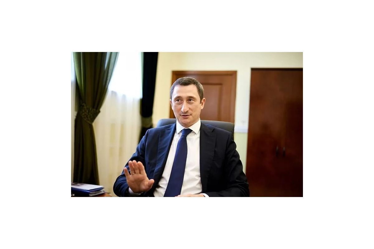 ВР звільнила міністра розвитку громад з посади ВР звільнила міністра розвитку громад з посади