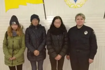​На Луганщині правоохоронці розшукали двох неповнолітніх сестер, які більше доби не виходили на зв’язок з рідними