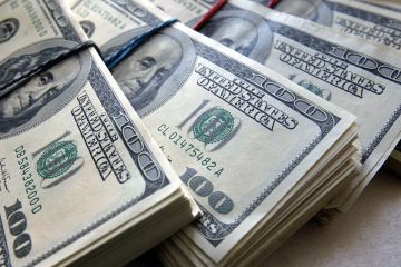 Співробітники Кіберполіції викрили шахраїв, що проводили махінації на фінансових ринках в мережі інтернет Співробітники Кіберполіції викрили шахраїв, що проводили махінації на фінансових ринках в мережі інтернет