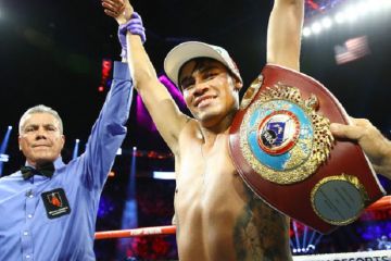 Наваррете побывал в нокдауне, но поднялся и уничтожил Уилсона. Видео Наваррете побывал в нокдауне, но поднялся и уничтожил Уилсона. Видео