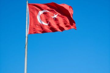 Комендантський час в Туреччині – людям молодше 20 заборонено виходити на вулицю Комендантський час в Туреччині – людям молодше 20 заборонено виходити на вулицю