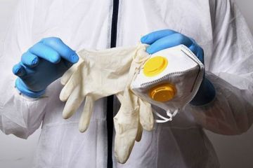 У Польщі найближчим часом очікується пік пандемії коронавірусу  У Польщі найближчим часом очікується пік пандемії коронавірусу