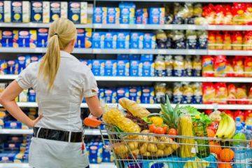 В Україні за останній рік подорожчали абсолютно всі продукти: вартість збільшилася на 31,5%, — директор Національного наукового центру «Інститут аграрної економіки» В Україні за останній рік подорожчали абсолютно всі продукти: вартість збільшилася на 31,5%, — директор Національного наукового центру «Інститут аграрної економіки»