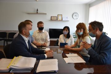 Прокурори обговорили з представниками ОБСЕ особливості судового розгляду справ, пов'язаних зі збройним конфліктом на Донеччині Прокурори обговорили з представниками ОБСЕ особливості судового розгляду справ, пов'язаних зі збройним конфліктом на Донеччині